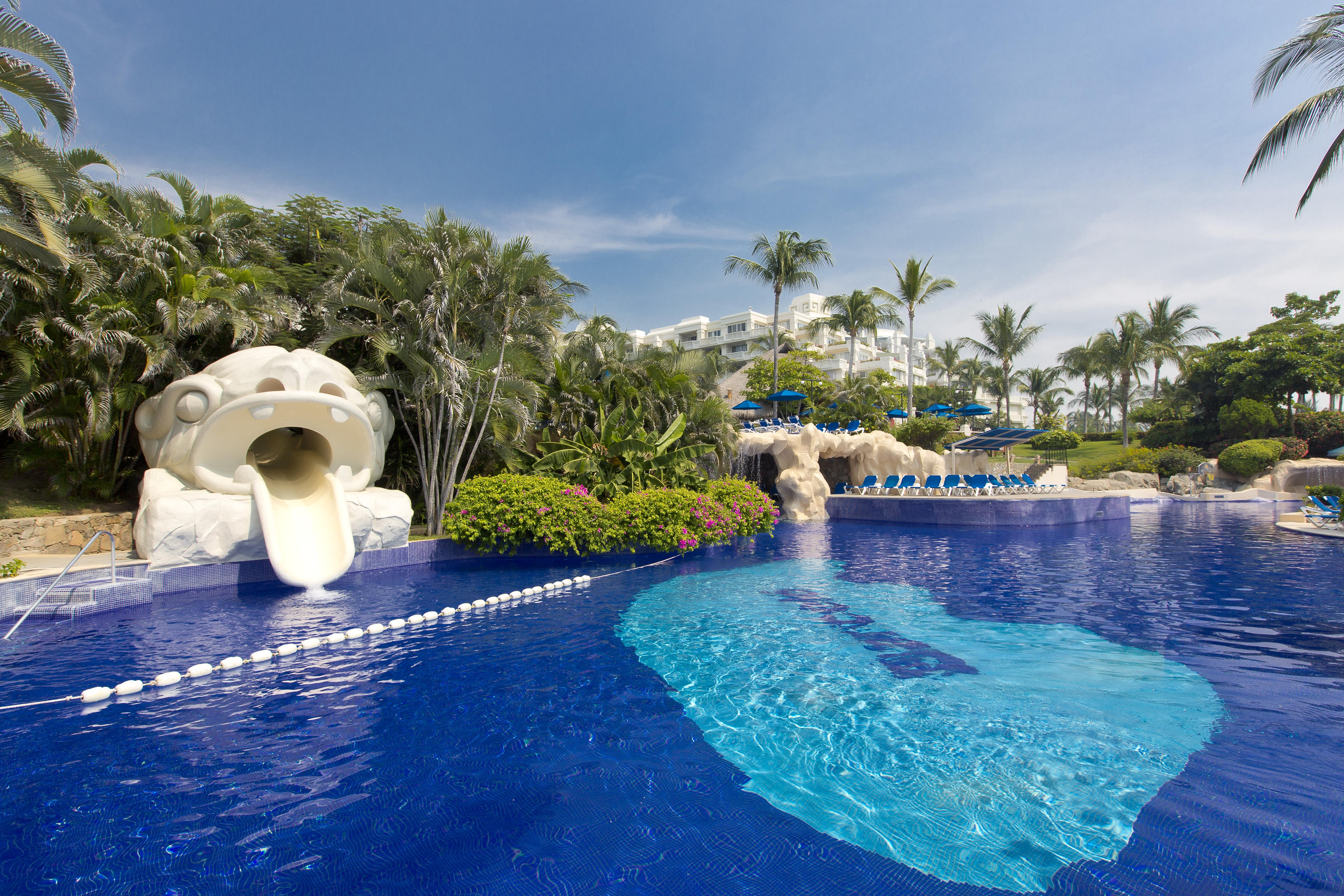 Barcelo Karmina Ξενοδοχείο Manzanillo Εξωτερικό φωτογραφία The water park at the Hard Rock Hotel